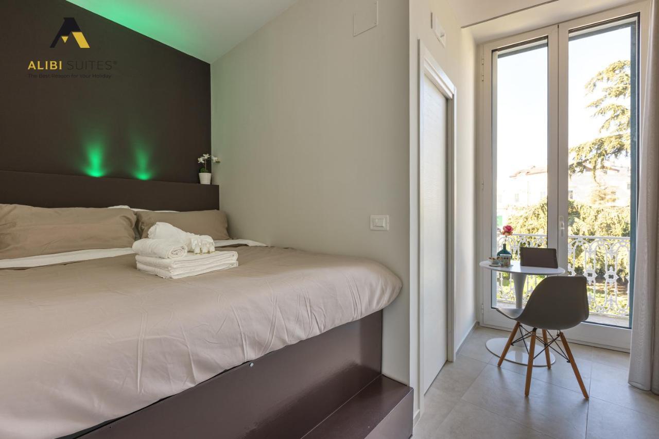 Alibi Suites Suite Museum: Gioiello Con Vista Sul Museo Archeologico Nazionale, Letto E Doccia Con Cromoterapia, Smart Tv, Wifi E A/C Ruvo di Puglia Buitenkant foto